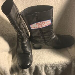 Black Ankle Boots for Women